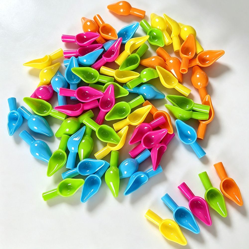 Baby Products Useful - Mini Bunter Plastik-Fütterungslöffel, Verwendbar mit Spritze,